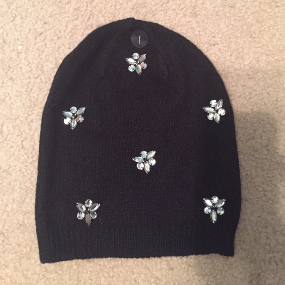Beanie with jewels
