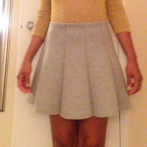 Pleaded skirt