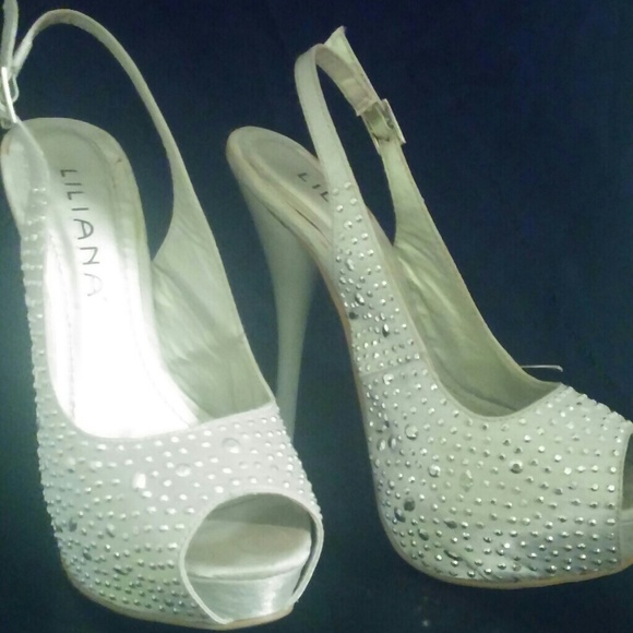 Silver bling peep toe heels - Picture 1 of 3