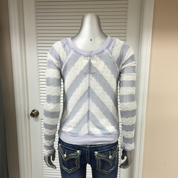 💥ON HOLD💥FREE PEOPLE Sweater - Picture 2 of 3