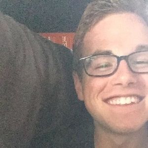 Meet your Posher, Brady