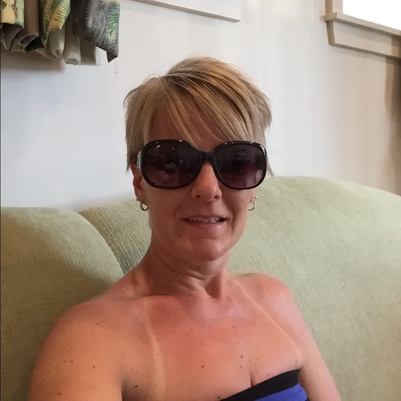 Meet your Posher, Shana