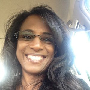 Meet your Posher, Lena