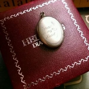 Forever in my heart pendant