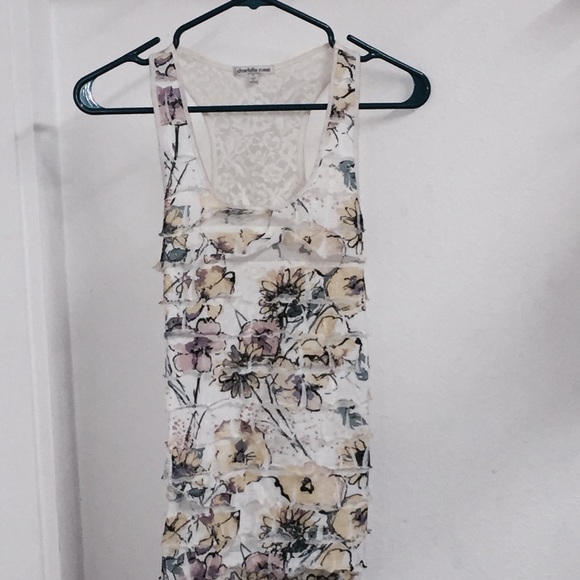 Very cute s Lace tank size 7 shorts & 6 shoe