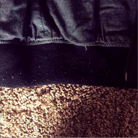 leather jacket - Picture 3 of 3