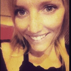 Meet your Posher, Kendra