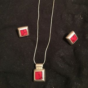 Pendant chain and earrings silver