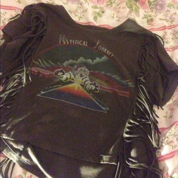 Crop Top - Picture 1 of 3