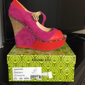 Gianni Bini wedges