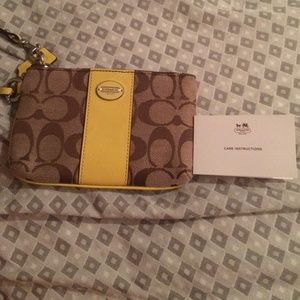 Small Coach wristlet