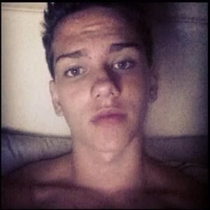 Meet your Posher, Caleeb