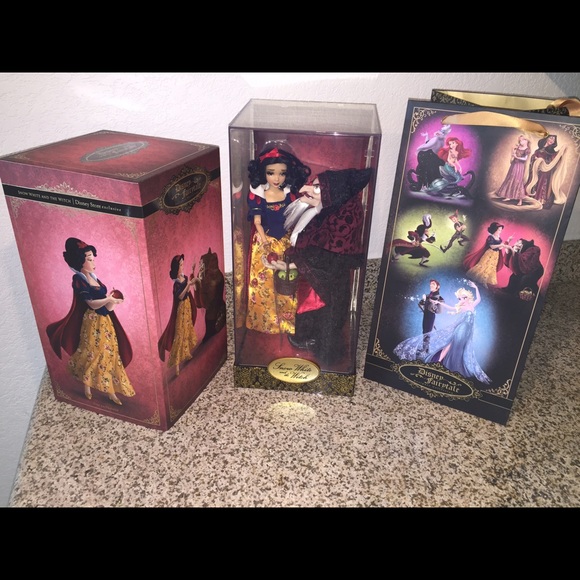 DISNEY FAIRYTALE DESIGNER SNOW WHITE - Picture 2 of 4