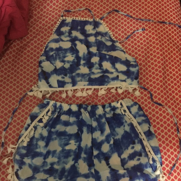 Two piece tie dye halter set 💞