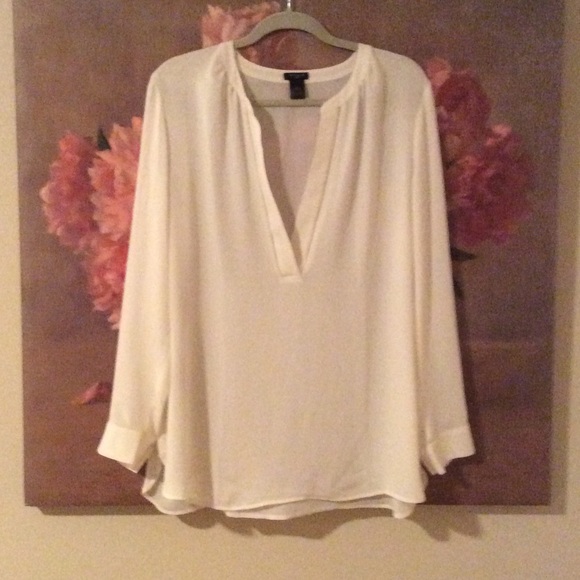 Ann Taylor Tops - Ann Taylor sheer top