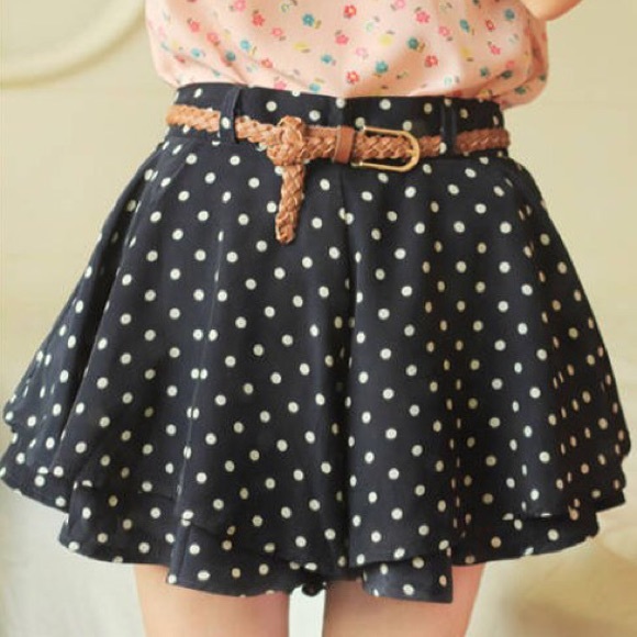 Polka-Dot flare shorts