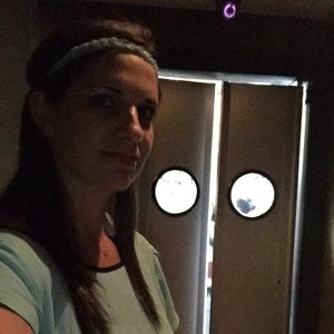 Meet your Posher, Carla