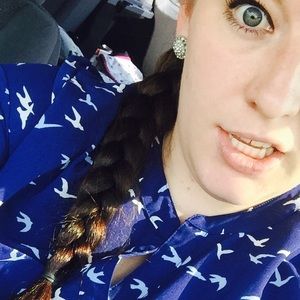 Meet your Posher, Kara