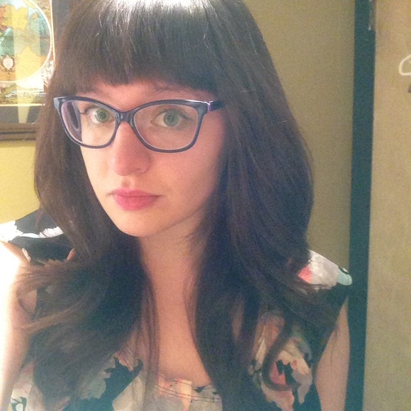 I'm selling things I no longer wear, clearly. - Picture 3 of 3