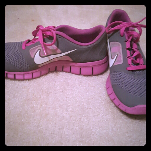 Running shoes