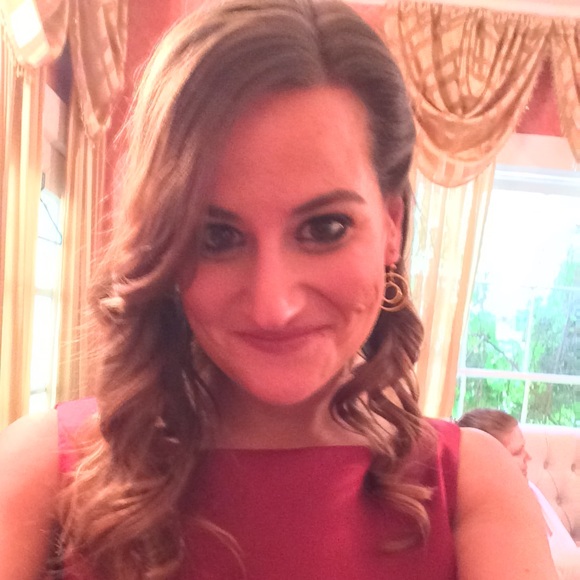 Meet your Posher, Sara