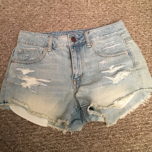American Eagle High waisted shorts