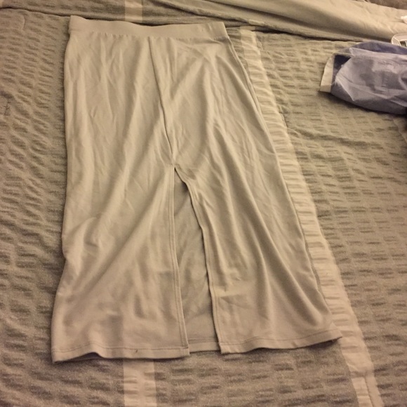 Foreign exchange - Picture 2 of 2