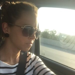 Meet your Posher, Tonya
