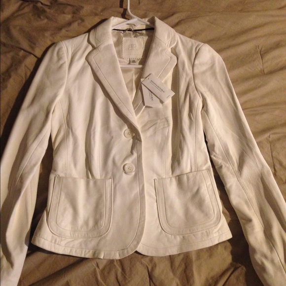 100% genuine leather white blazer