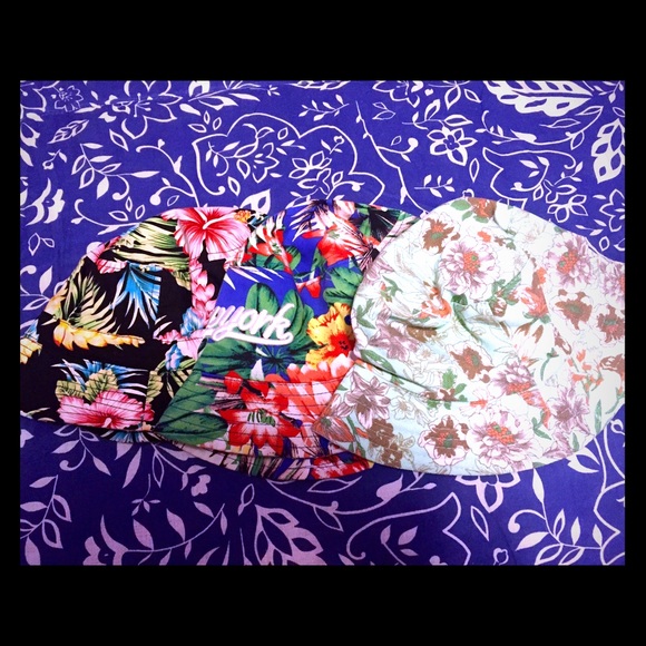 Bucket Hats x 3