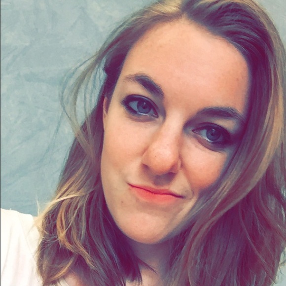 Meet your Posher, Rashelle - Picture 1 of 1