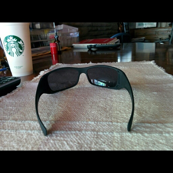 😎Sunglasses - Picture 3 of 4