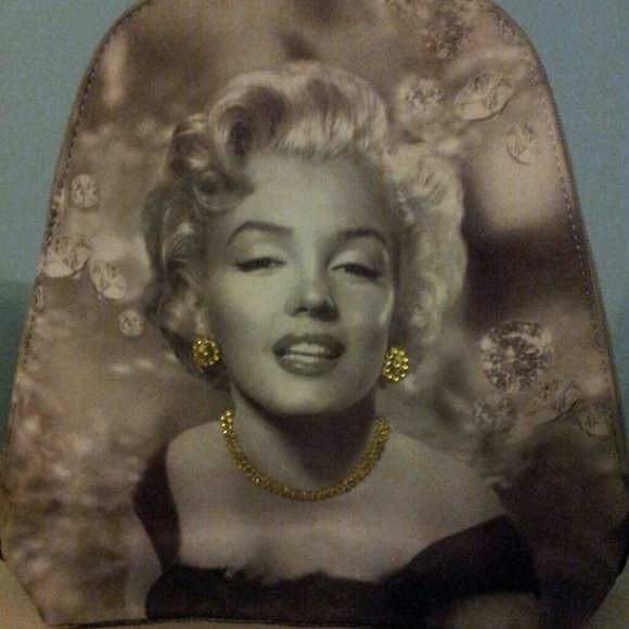 Marilyn Monroe mini-backpack