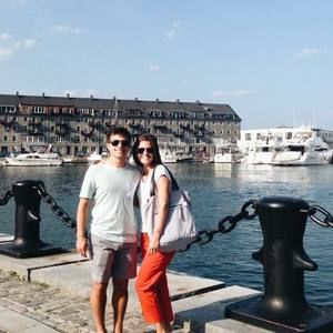 Meet your Posher, Kayla