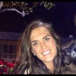 Meet your Posher, Celene