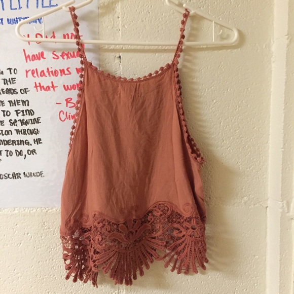 LA Hearts Embroidered Tank - Picture 2 of 4