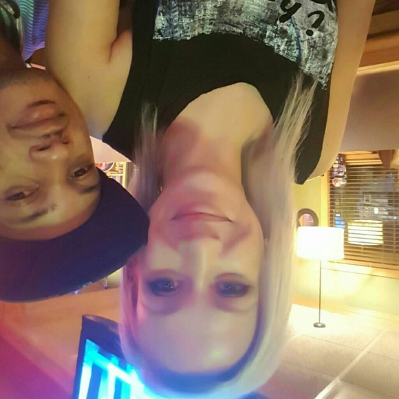 Meet your Posher, Jessica - Picture 1 of 1