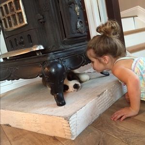 Meet your Posher, Caitlin