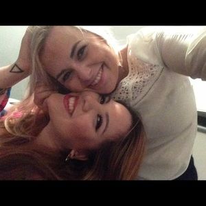 Meet your Posher, Andrea