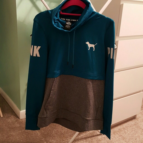 PINK Victoria's Secret Tops - Victorias secret PINK Ultimate pullover On hold