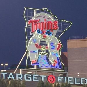 Meet your Posher, Bobbie