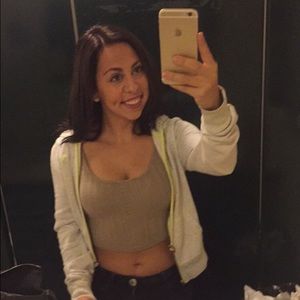 Meet your Posher, Alex