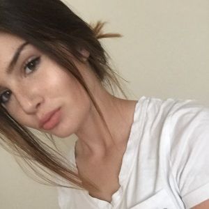 Meet your Posher, Niki