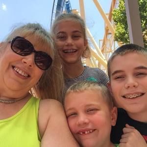 Meet your Posher, Sheree