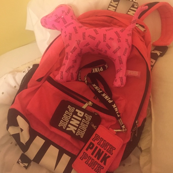 VS PINK BACKPACK 2 ID LANYARDS AND DOG