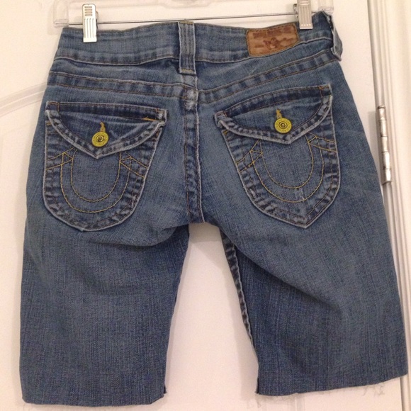 SIZE 25 CUT OFF TRUE RELIGION SHORTS