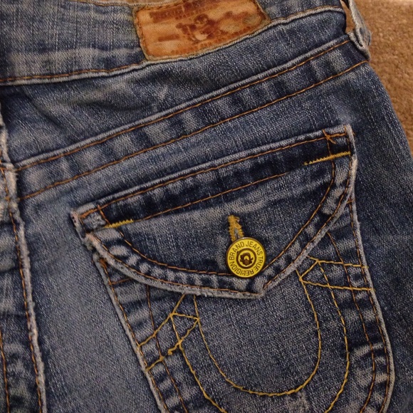 SIZE 25 CUT OFF TRUE RELIGION SHORTS
