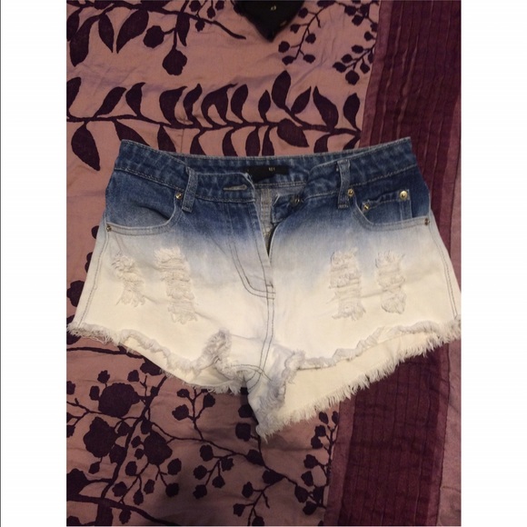 Ombré jeans shorts