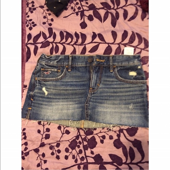 Hollister jean skirt