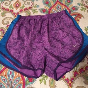 Women's Nike dri fit shorts, size large.